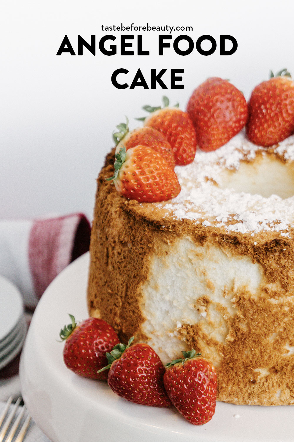 Best Angel Food Cake Pan for a Heavenly Result!