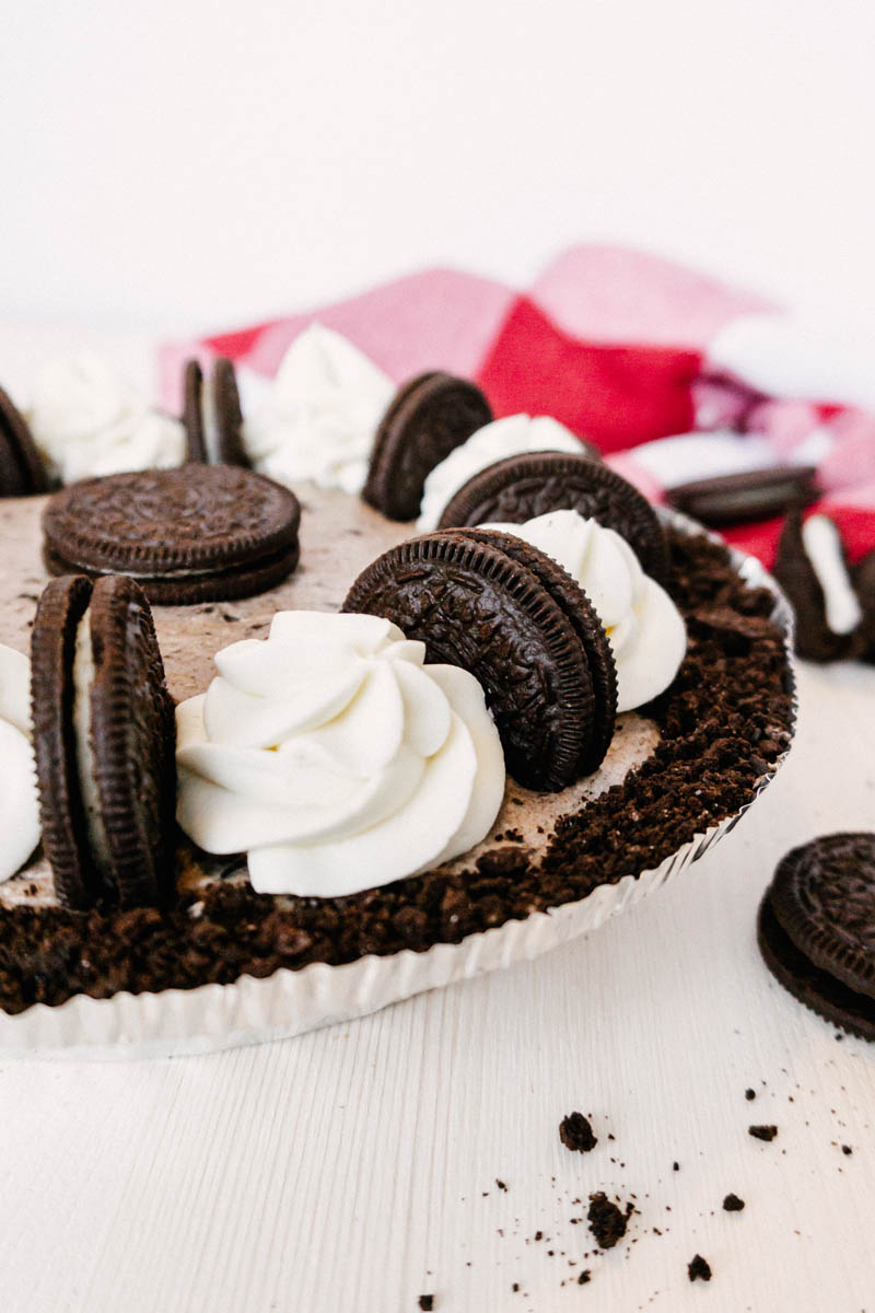 taste before beauty no bake oreo pie in pie pan