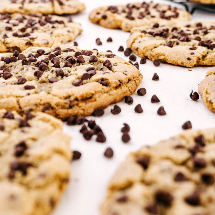 copycat hardee's chocolate chip cookies on table