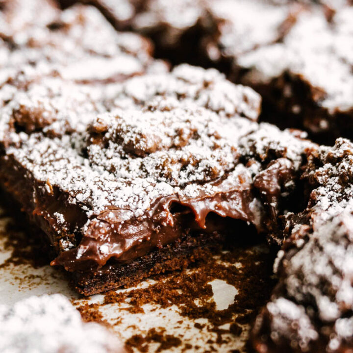 gooey chocolate lava cake bars