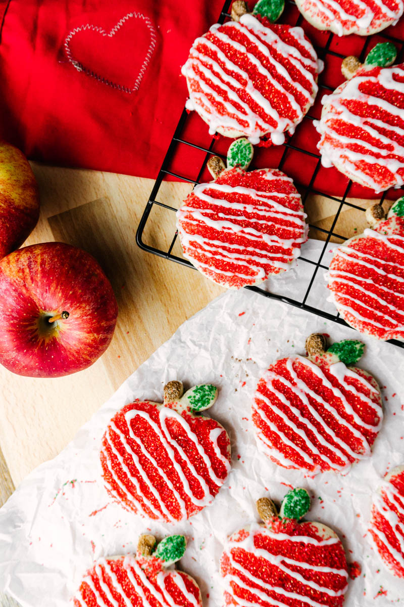 apple cinnamon cookies next to apples